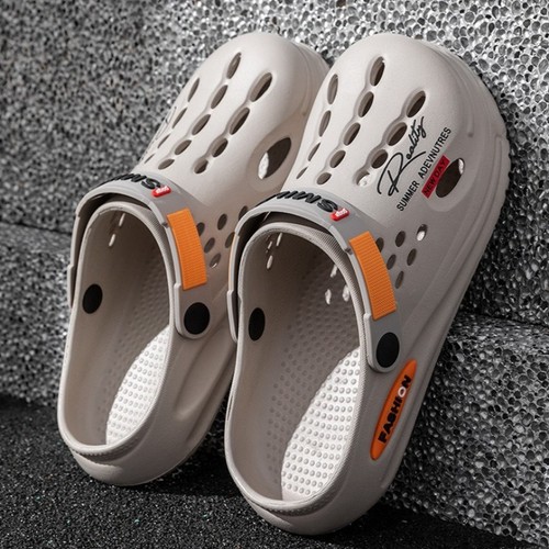 New men camo slip crocs - men’s,