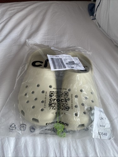 Classic crocs colour bone - uk,